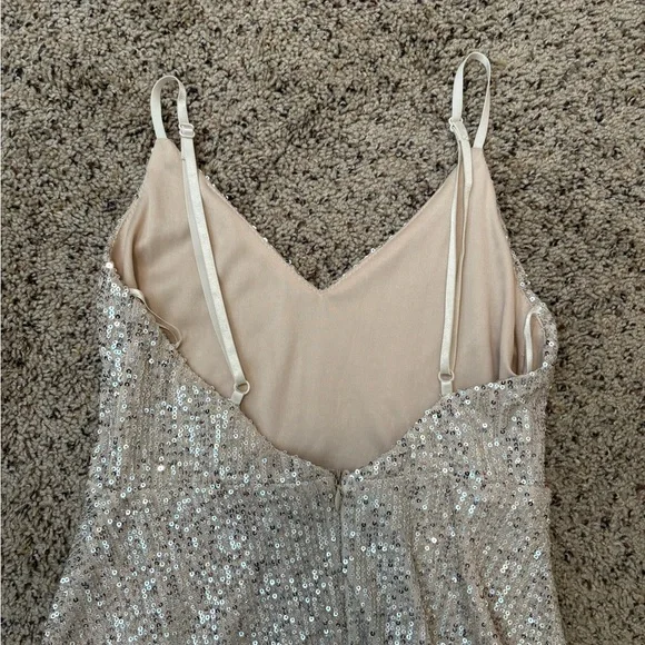Sugarfox Glittering Tan Prom Dress with adjustable straps - Picture 4 of 5